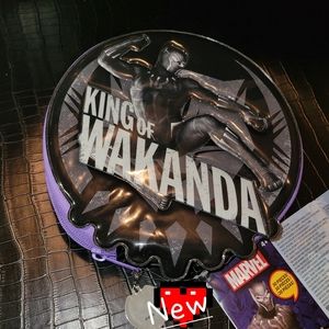 WAKANDA KING 30 PIECE Zip Up Stationary kit